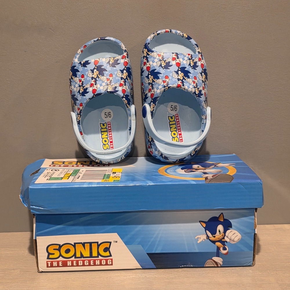 NWT Sonic the Hedgehog Sandals‎ Boys Blue 5/6 Cartoon Comfort Foam Slides